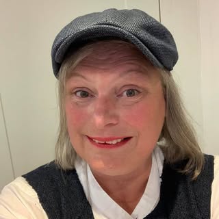 Profile Picture of Alison Lawrence (@alison.lawrence) on Instagram