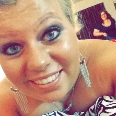 Amanda Kaufman - Twitter Profile Picture of Amanda Kaufman (@dwamnamanda101) on Twitter