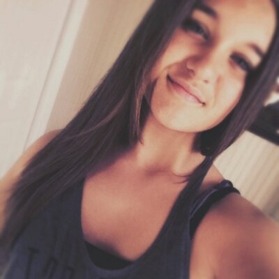 Profile Picture of Julia Fournier (@juliafournier2) on Twitter