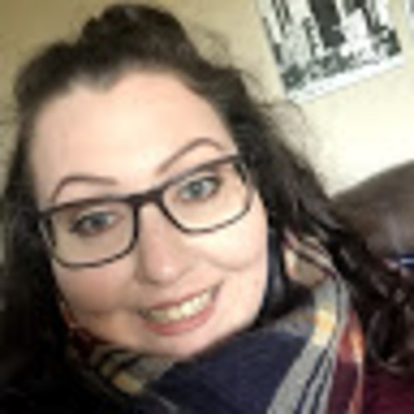 Profile Picture of Chantal Wright (@chantalwright27) on Poshmark