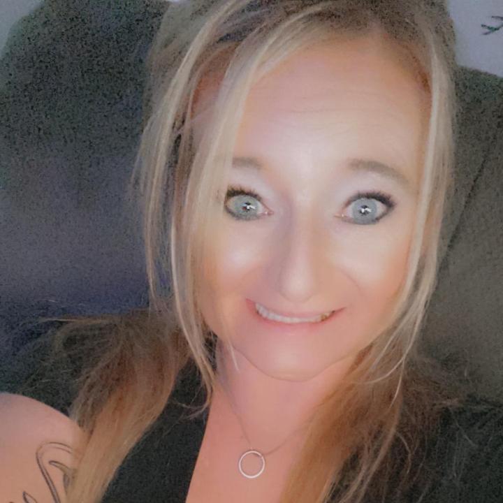 Profile Picture of Holly K Farris (@@hollykfarris) on Tiktok