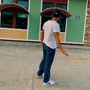 Profile Picture of Alex Espinoza (@alexespinoza7085) on Youtube