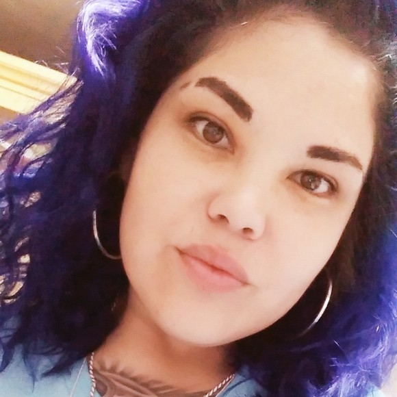 Profile Picture of Ynez Gonzalez (@nezzarene25) on Poshmark