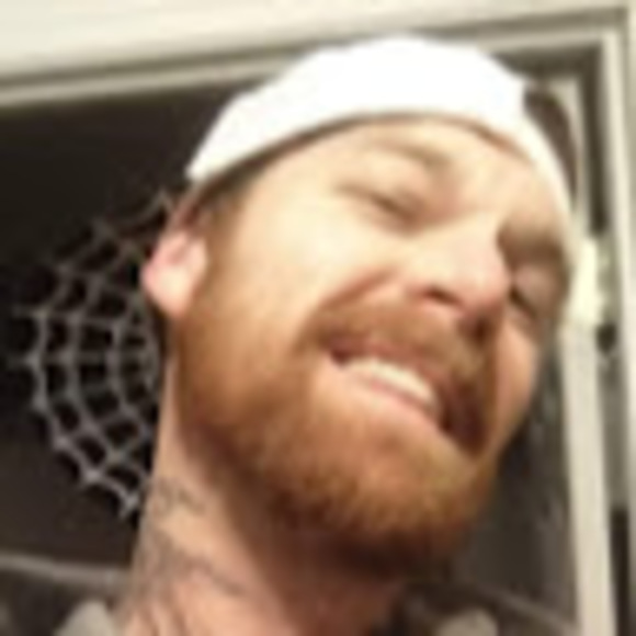 Profile Picture of Jonathan Forshee (@forsheejm) on Poshmark