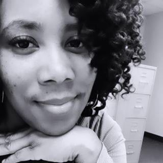 Profile Picture of Vanda Mitchell (@vanda.mitchell.9) on Facebook