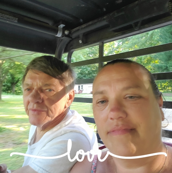 Profile Picture of Paula Hoke (@paulahoke) on Poshmark