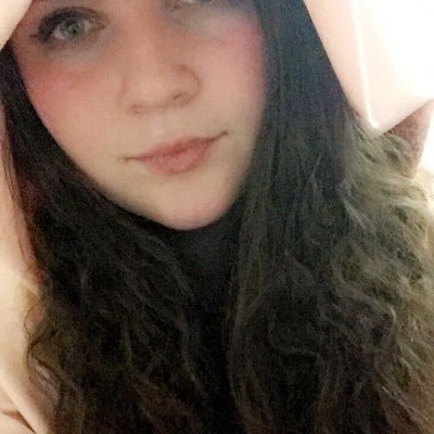 Profile Picture of McKenna Gibson (@McKennaGib) on Twitter