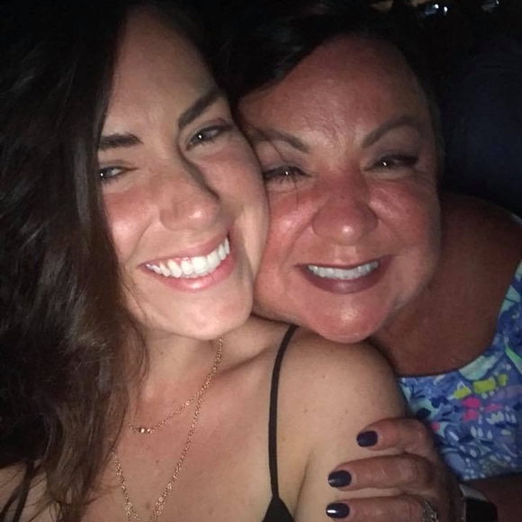 Profile Picture of Pamela Hogsed (@pamelahogsed65) on Poshmark