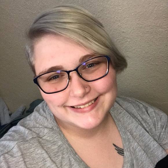 Profile Picture of Codi ann Nelson (@codinlsn421) on Poshmark