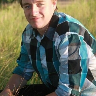 Profile Picture of Zachary burger (@Burgster94) on Twitter