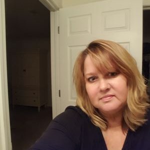 Profile Picture of Lori Worline, LPC (@LoriWorline) on Twitter