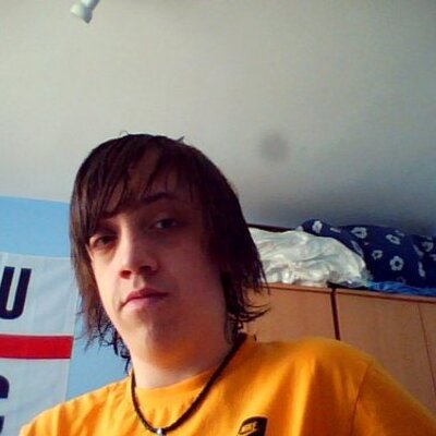 Profile Picture of Steven J Garside (@StevenG_91) on Twitter