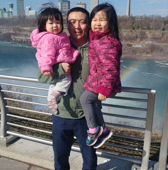 Profile Picture of Bin Xu (@bx425) on Poshmark