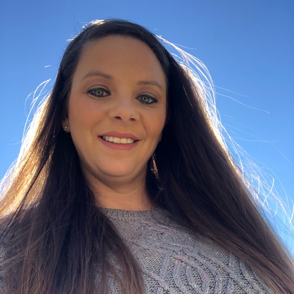 Profile Picture of Marcie Conrad (@marcie1983) on Poshmark