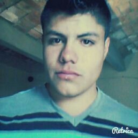 Profile Picture of Daniel Arellano (@0508daniare) on Poshmark