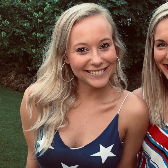 Profile Picture of Taylor Jolly (@tayjolls) on Poshmark