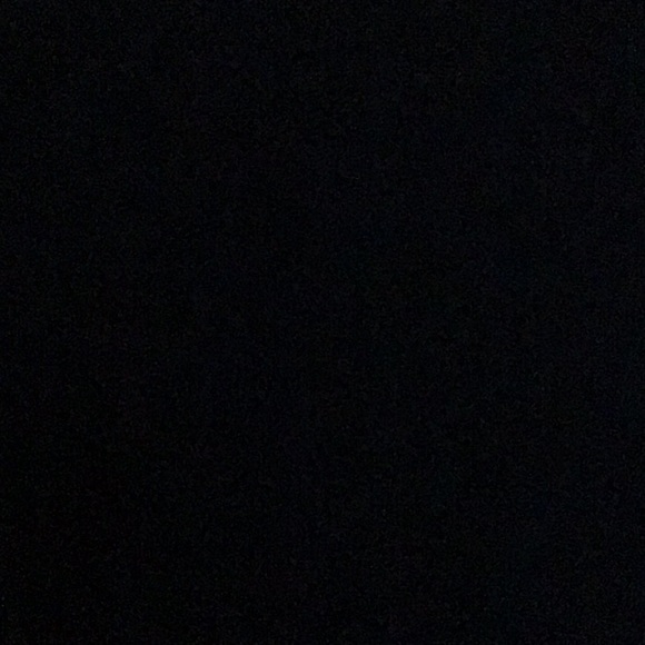 Profile Picture of Sydni Leger (@sydni12345) on Poshmark