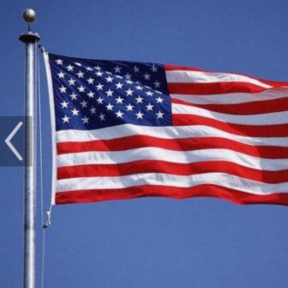 Profile Picture of Delyth O (@queensbc79) on Poshmark