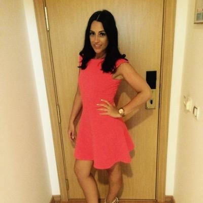 Profile Picture of Siobhan Mullins (@Shuvskii) on Twitter