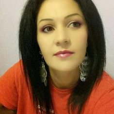 Profile Picture of Mary Martin (@Marcell30354564) on Twitter