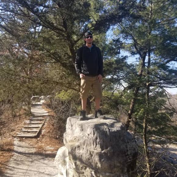 Profile Picture of Christopher Niemann (@chniemann) on Poshmark