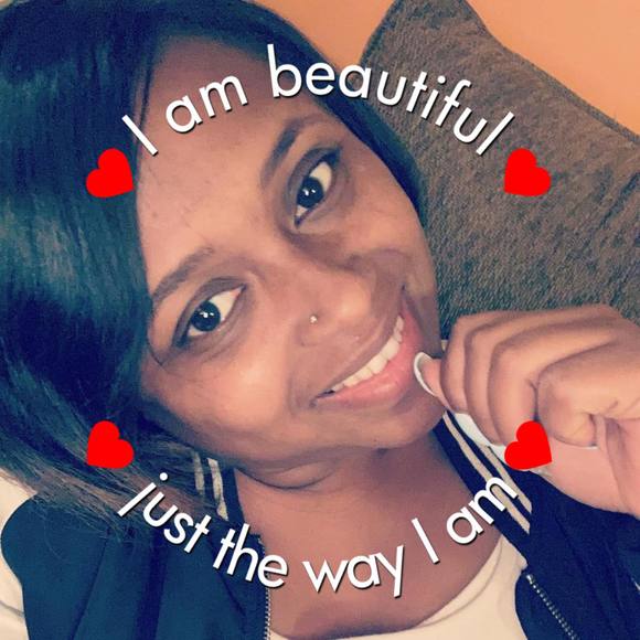 Profile Picture of Simone' Turner (@sturner106) on Poshmark