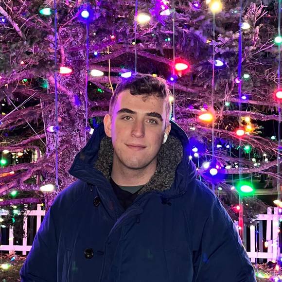 Profile Picture of Alan Lenkovskiy (@alanlenkovskiy8) on Poshmark