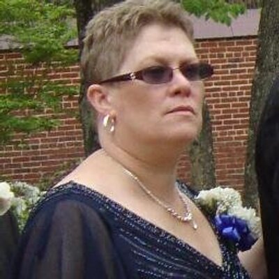 Profile Picture of Lisa Shull (@lcshull66) on Twitter