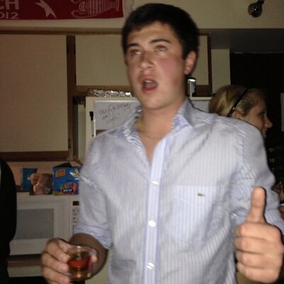 Profile Picture of Alexander Scott (@a5hhole) on Twitter