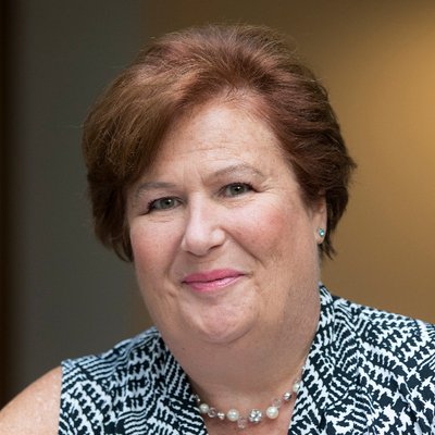 Profile Picture of Kim Finnerty (@TheDataBard) on Twitter