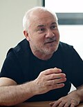 Profile Picture of Damien Hirston Wikipedia