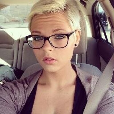 Profile Picture of Haley Inman (@NuclearBlondex3) on Twitter