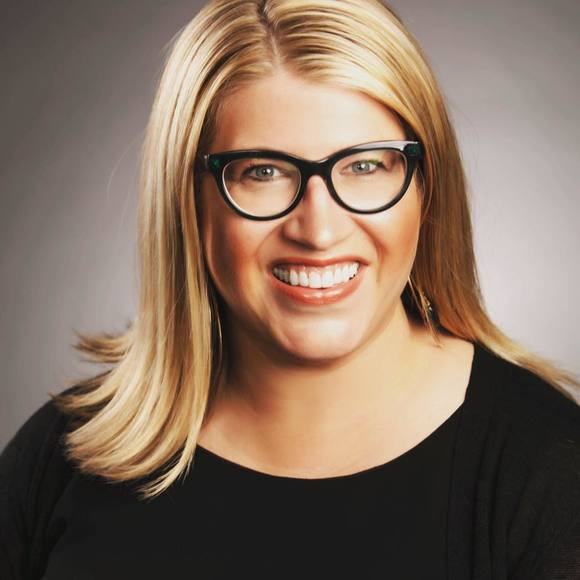 Profile Picture of Kourtney Ferrua (@kferrua) on Poshmark