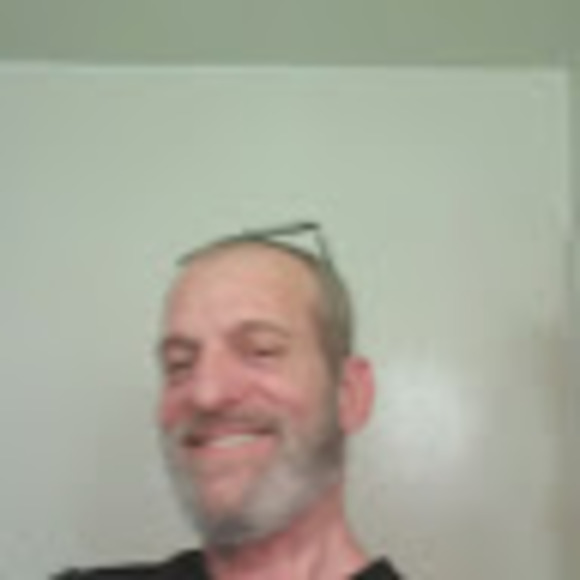 Profile Picture of Danny Mayes (@mayes6340) on Poshmark