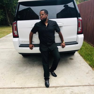 Profile Picture of Dennis Howell (@The_RalphLauren) on Twitter