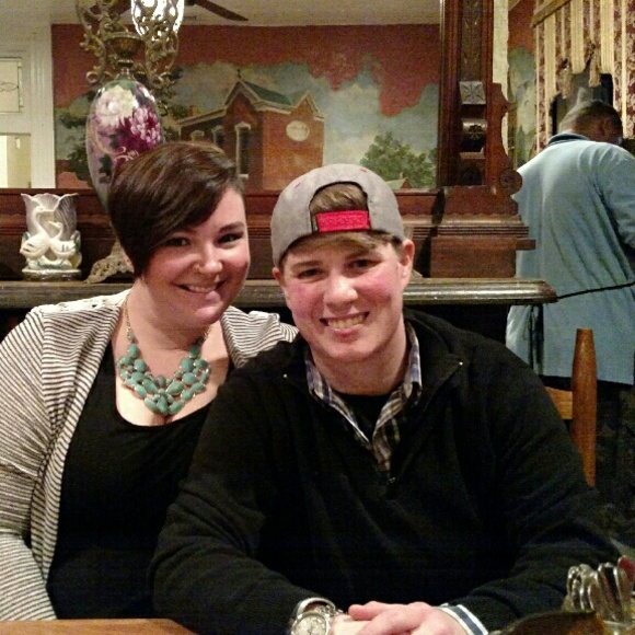 Danielle Christmas - Poshmark Profile Picture of Danielle Christmas (@dchristmas1133) on Poshmark