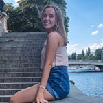 Profile Picture of 𝓢𝓽𝓮𝓹𝓱𝓪𝓷𝓲𝓮 𝓢𝓽𝓮𝓲𝓷𝓮𝓻𝓭𝓽🌟 (@st_stefanie_01) on Instagram