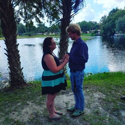 Profile Picture of Katlin Curry (@KatlinRose4) on Twitter