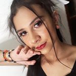 Profile Picture of Júlia Boone (@jujuh_boone) on Instagram