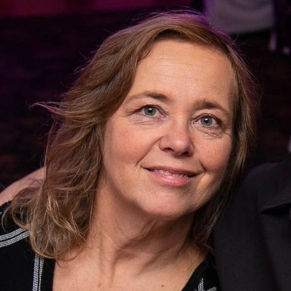 Profile Picture of Debbie Baer (@debbiebaer) on Poshmark