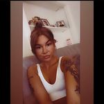Profile Picture of Laura Feeney (@lauramason_xx) on Instagram