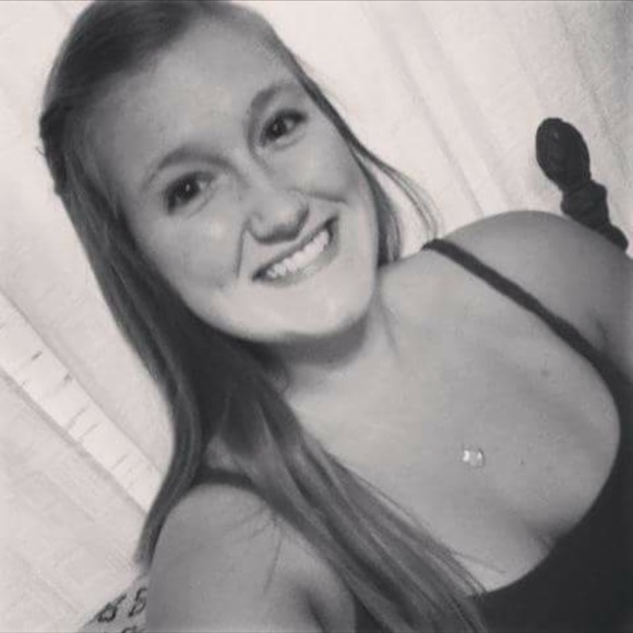 Profile Picture of Kayla Marciniak (@marciniakjtka) on Poshmark