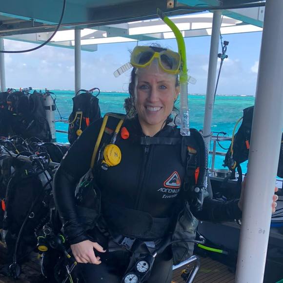 Profile Picture of Jessica Hannan (@jessica_hannan) on Poshmark