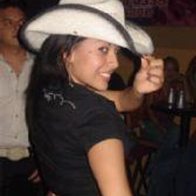 Profile Picture of SANDY REYNA (@sandyreyna1) on Twitter