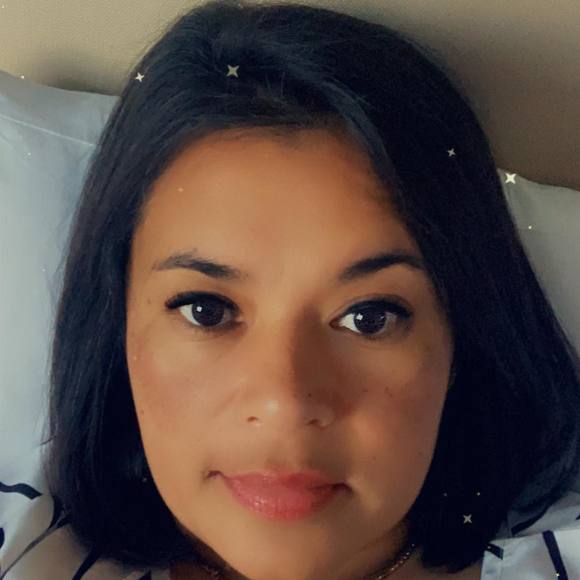 Profile Picture of Maria Silva (@mariasilva833) on Poshmark