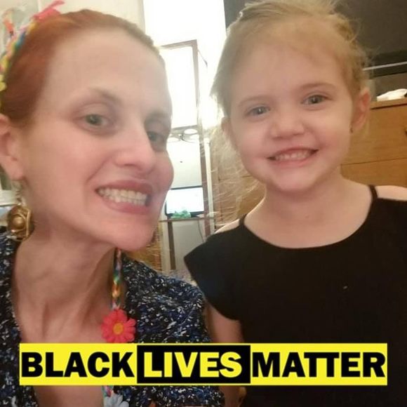 Profile Picture of Erin Weinschenk (@eweins1122) on Poshmark