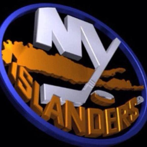 Profile Picture of Rob Lello (@metroseven) on Poshmark