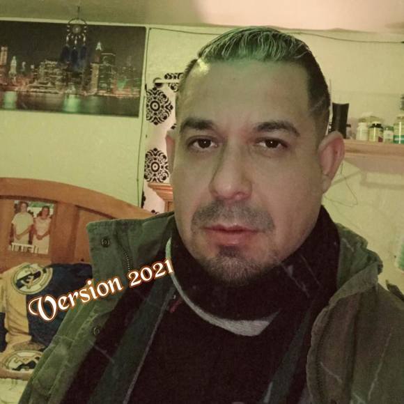 Profile Picture of Montes Montes (@rafles37) on Poshmark