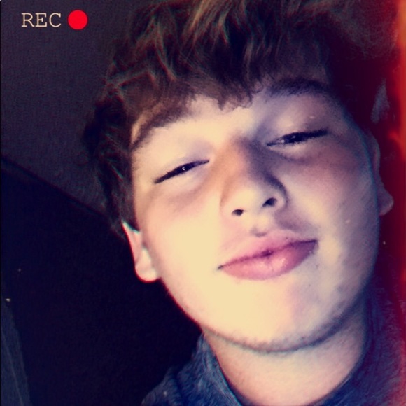 Profile Picture of Drew Inman (@drewinman657) on Poshmark