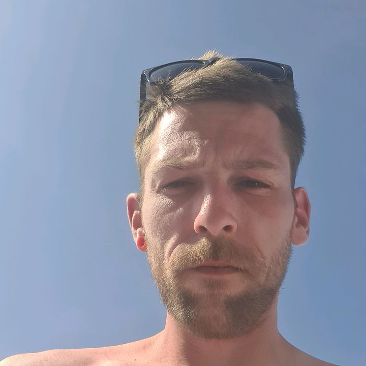 Profile Picture of paul (@paul_hodgson) on Tiktok